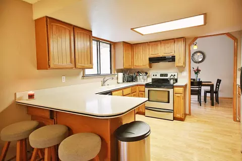 1485 Summit Loop, Grants Pass, OR 97527 photo 4