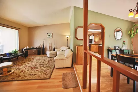 1485 Summit Loop, Grants Pass, OR 97527 photo 9