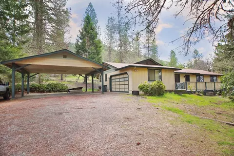 1485 Summit Loop, Grants Pass, OR 97527 photo 1