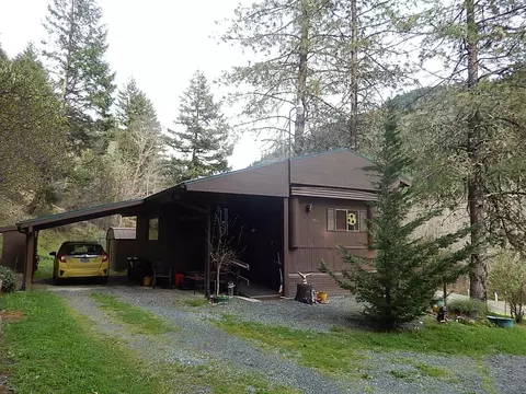 18733 Evans Creek Rd, Rogue River, OR 97537 photo 1