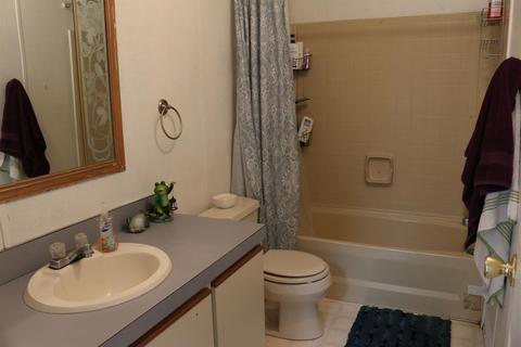 633 E Archwood Dr #122, Eagle Point, OR 97524 photo 13