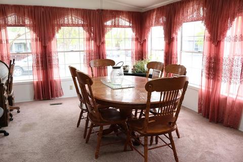 633 E Archwood Dr #122, Eagle Point, OR 97524 photo 10