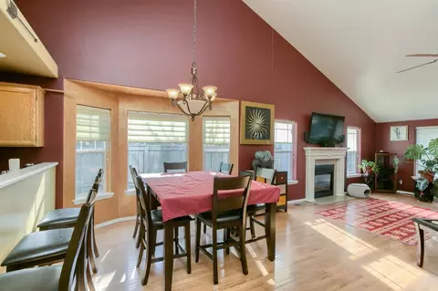 321 Meadow View Dr, Phoenix, OR 97535 photo 8