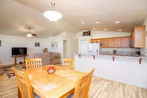 977 Ridgeview Dr, Eagle Point, OR 97524 photo 6