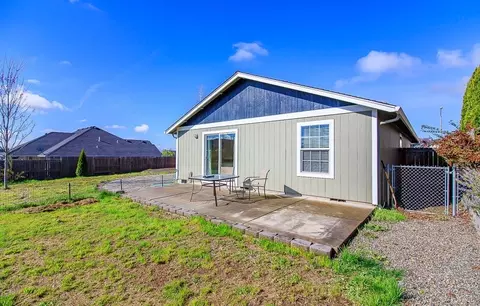 977 Ridgeview Dr, Eagle Point, OR 97524 photo 21