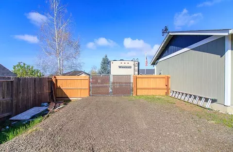 977 Ridgeview Dr, Eagle Point, OR 97524 photo 19