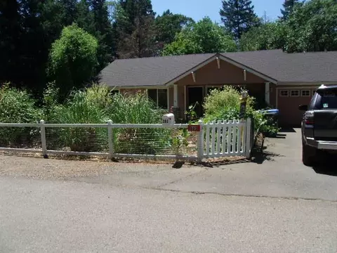 202 Shadowbrook Dr, Cave Junction, OR 97523 photo 10