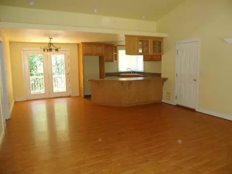 202 Shadowbrook Dr, Cave Junction, OR 97523 photo 7