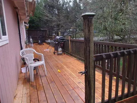 202 Shadowbrook Dr, Cave Junction, OR 97523 photo 5
