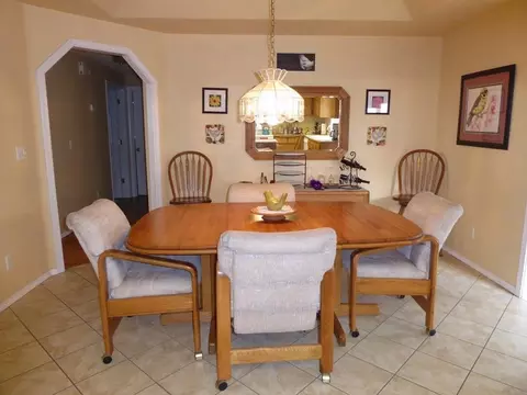 1106 Hampton Dr, Central Point, OR 97502 photo 5
