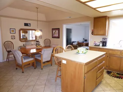 1106 Hampton Dr, Central Point, OR 97502 photo 8