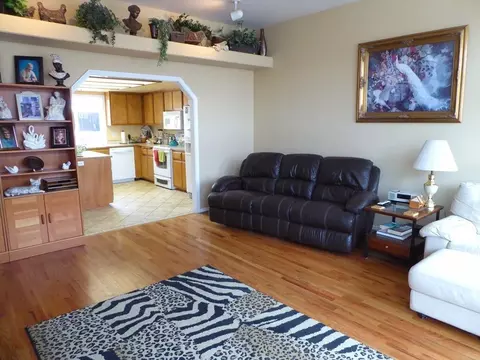 1106 Hampton Dr, Central Point, OR 97502 photo 4