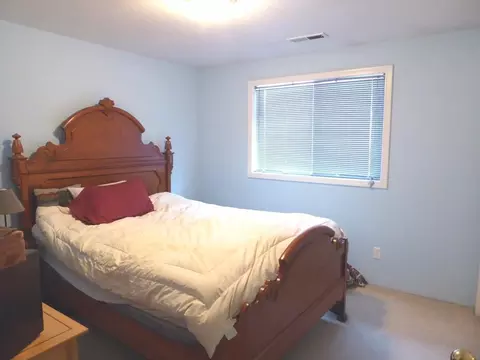 1106 Hampton Dr, Central Point, OR 97502 photo 13