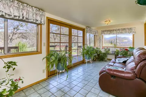 2777 E Antelope Rd, Eagle Point, OR 97524 photo 28