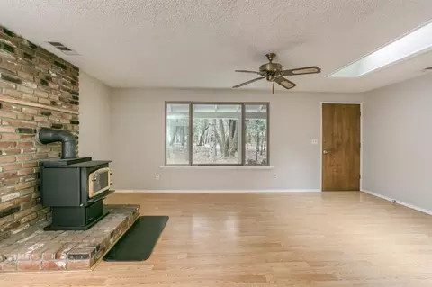 793 Williamson, Grants Pass, OR 97526 photo 6