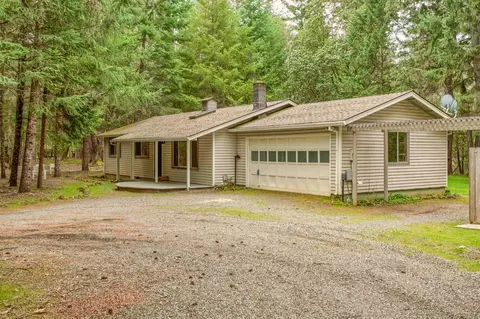 793 Williamson, Grants Pass, OR 97526 photo 3