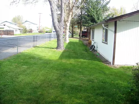 502 Van Wey Cir, Eagle Point, OR 97524 photo 19