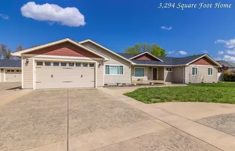 3524 Grant Rd, Central Point, OR 97502 photo 29
