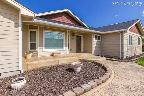 3524 Grant Rd, Central Point, OR 97502 photo 31
