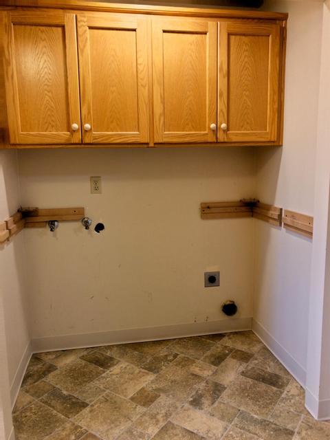 380 Summit Loop, Grants Pass, OR 97527 photo 13