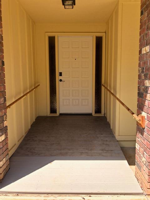 380 Summit Loop, Grants Pass, OR 97527 photo 3
