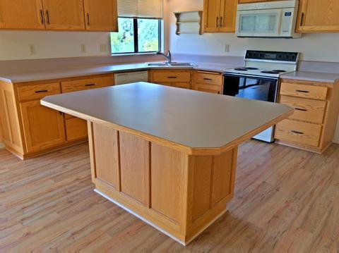 380 Summit Loop, Grants Pass, OR 97527 photo 7