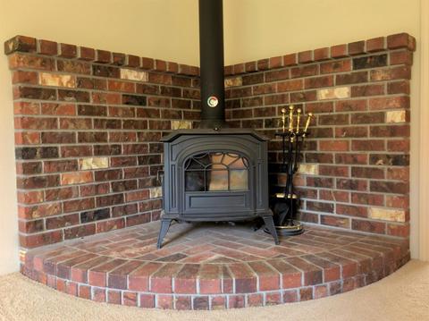 380 Summit Loop, Grants Pass, OR 97527 photo 10