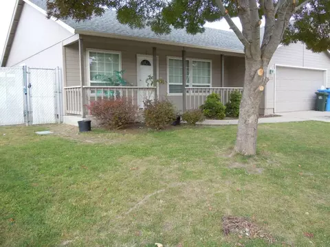483 St Clair Way, Eagle Point, OR 97524 photo 3