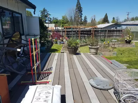 412 B St, Phoenix, OR 97535 photo 28