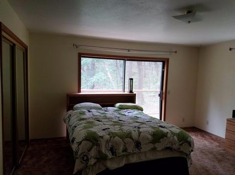 4795 Rogue River Dr, Eagle Point, OR 97524 photo 9