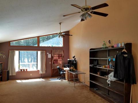 4795 Rogue River Dr, Eagle Point, OR 97524 photo 4