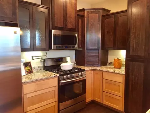 1107 N Haskell St, Central Point, OR 97502 photo 4