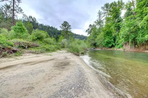 1301 Evans Creek Rd, Rogue River, OR 97537 photo 6