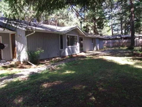 144 Jonathan Ct, Cave Junction, OR 97523 photo 5