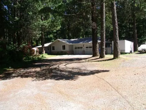 144 Jonathan Ct, Cave Junction, OR 97523 photo 2