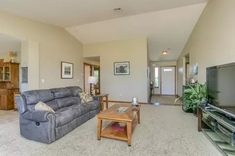 722 Hammel Rd, Eagle Point, OR 97524 photo 10