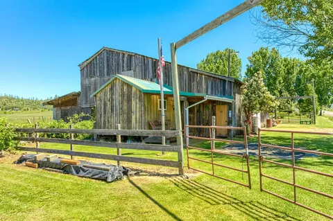 722 Hammel Rd, Eagle Point, OR 97524 photo 29