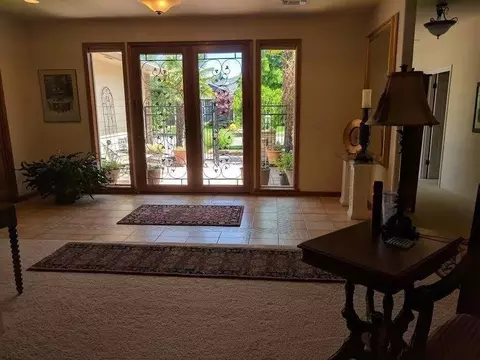 657 Red Oak St, Central Point, OR 97502 photo 6