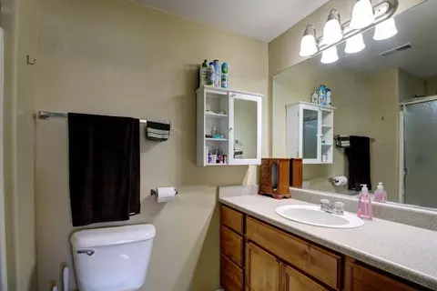 608 Andrea Way, Eagle Point, OR 97524 photo 10