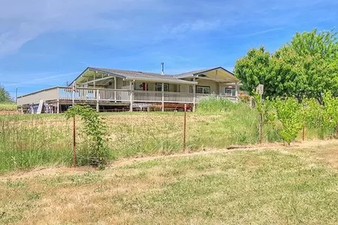 1408 Applegate Ave, Grants Pass, OR 97527 photo 11