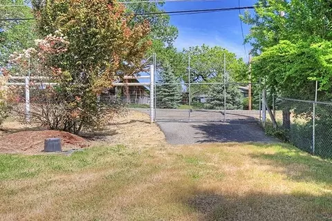 1408 Applegate Ave, Grants Pass, OR 97527 photo 17