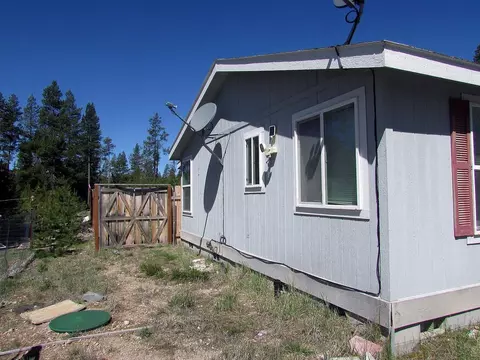 576 Lenz Rd, Chiloquin, OR 97624 photo 2