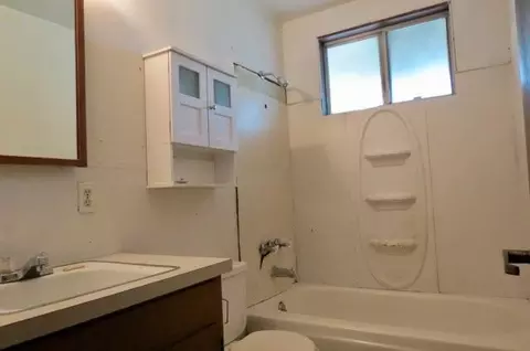 2710 Walnut Ave, Grants Pass, OR 97527 photo 9