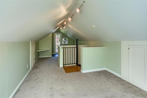 304 W Fifth St, Phoenix, OR 97535 photo 15