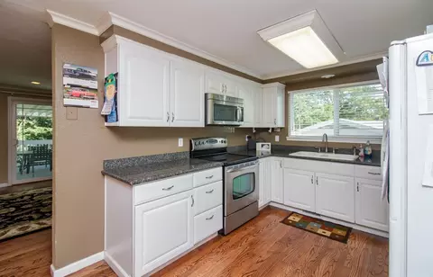 348 Rodale Dr, Eagle Point, OR 97524 photo 14