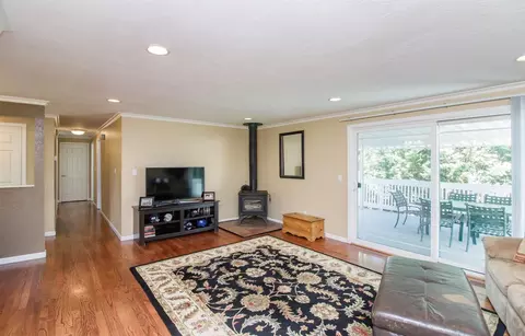 348 Rodale Dr, Eagle Point, OR 97524 photo 8
