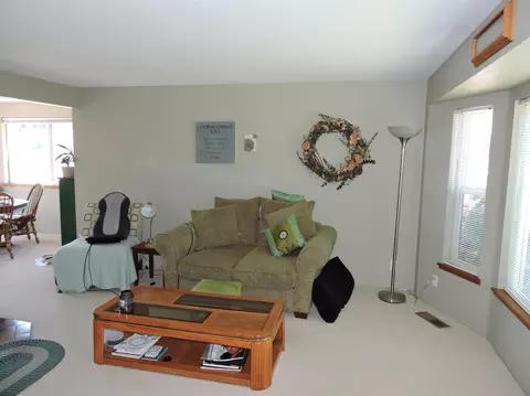 931 Corey Dr, Phoenix, OR 97535 photo 4