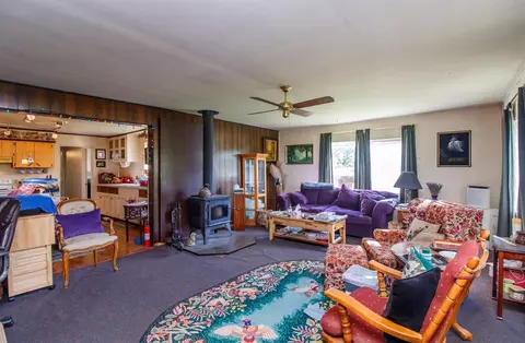 1605 Hammel Rd, Eagle Point, OR 97524 photo 5