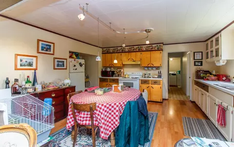 1605 Hammel Rd, Eagle Point, OR 97524 photo 7