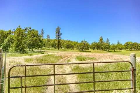 17645 Highway 62, Eagle Point, OR 97524 photo 29